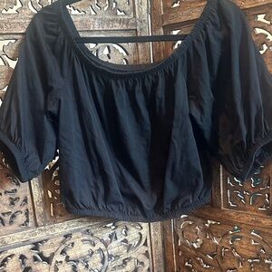 Old Navy Black Women's Off-Shoulder Top-waist length